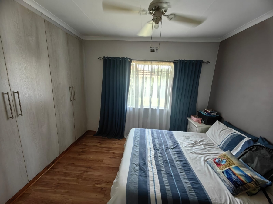 3 Bedroom Property for Sale in Vaalpark Free State